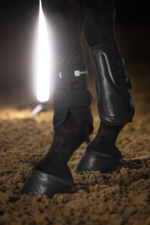 Ochraniacze Eskadron Mesh Dynamic czarne