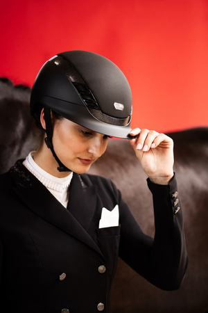 Kask Abus Pikeur AirLuxe Supreme czarny